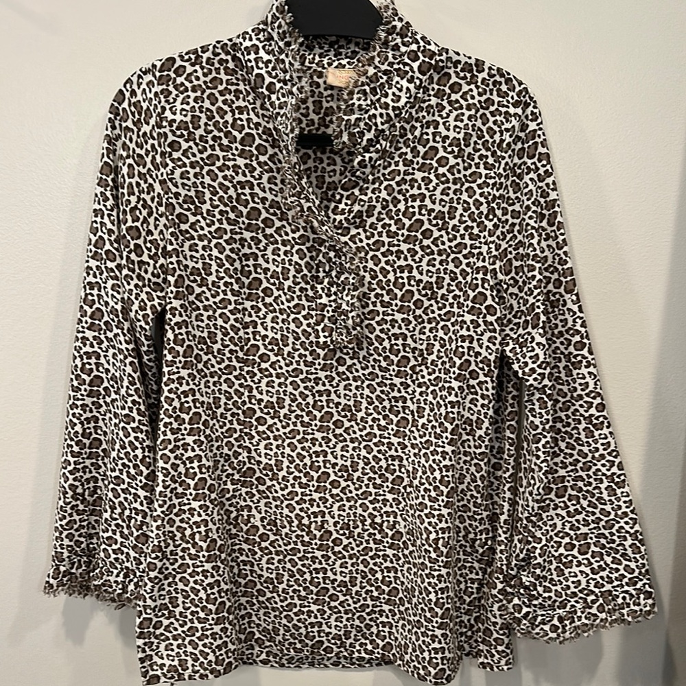White and Brown leopard cotton Blouse with Cuffed Sleeves and Mandarin Collar